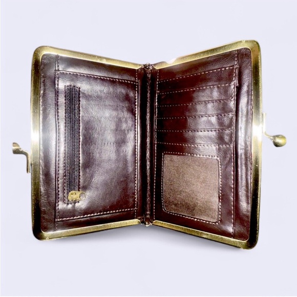 Dolce & Gabbana Vintage Leather Wallet_Giraffe Print | KissLock| Made in Italy - Picture 3 of 3